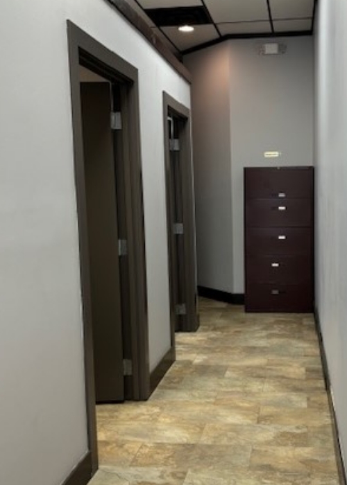 OC08-Treatment-rooms-Comfort-2-Cure-Physiotherapy-Ottawa-ON.jpg