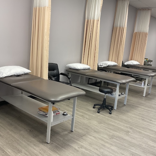 RR03-beds-Comfort-2-Cure-Physiotherapy-Ottawa-ON.jpg